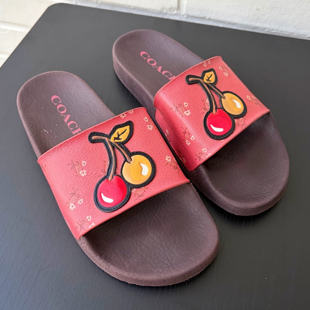 Coach Udele Sport Slides with Limited Edition Cherry Print Detail, SZ 7 🍒 - Picture 5 of 8